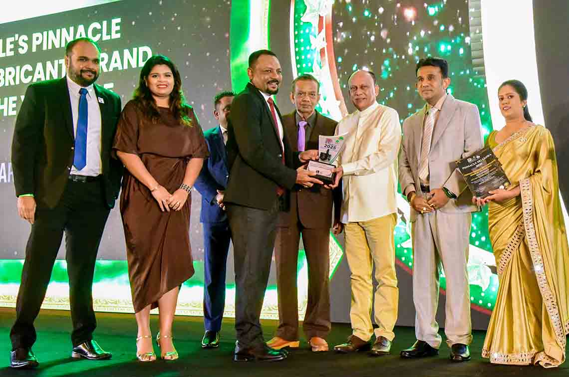 Mobil crowned as the best Lubricants brand in Sri Lanka at Pinnacle Sri Lanka Awards